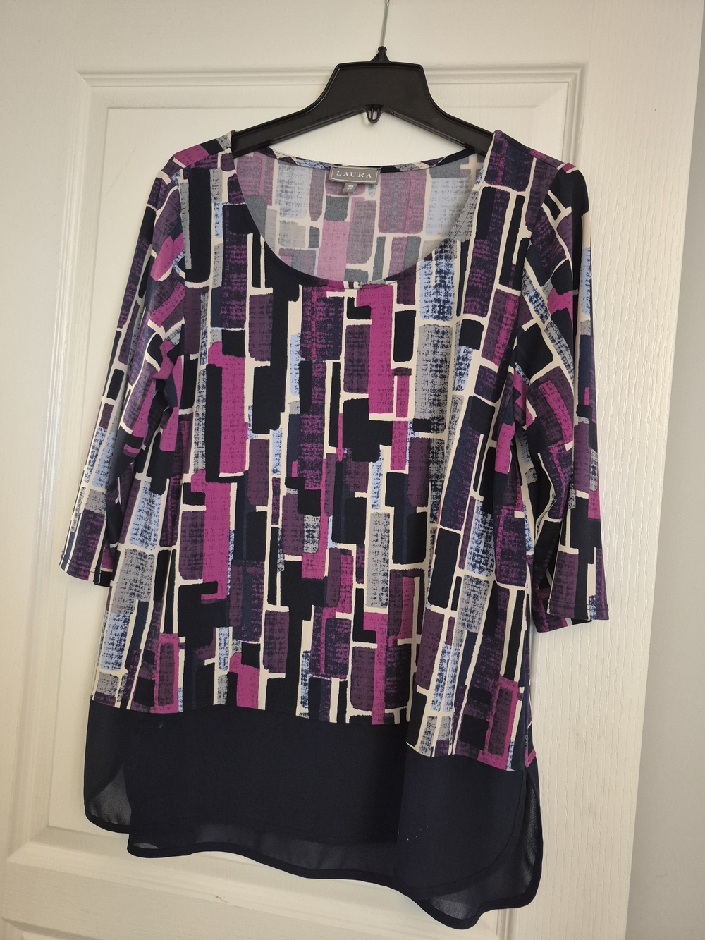 Laura Scoop-Neck Printed Tunic in Purple and Black